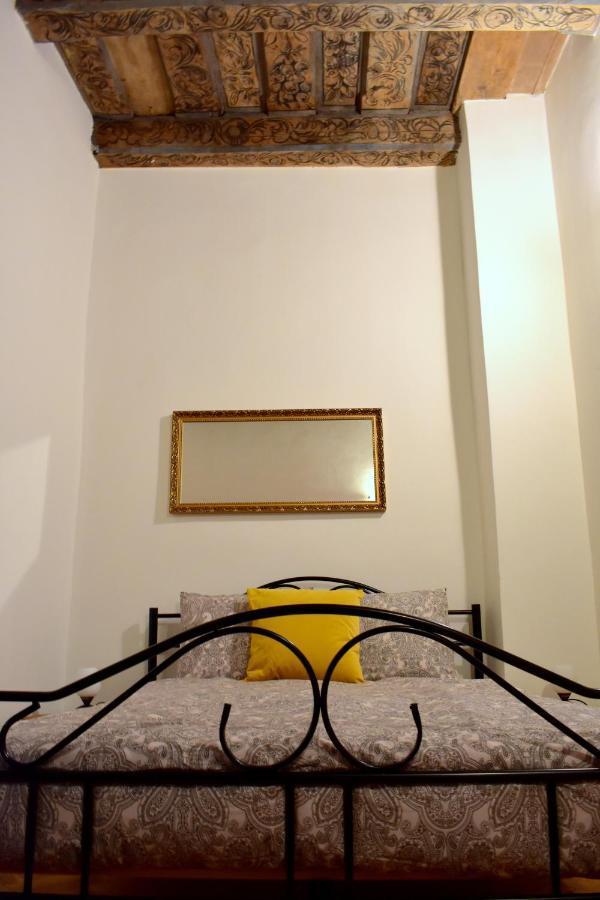 Apartment Lesser Town! Praga Exterior foto