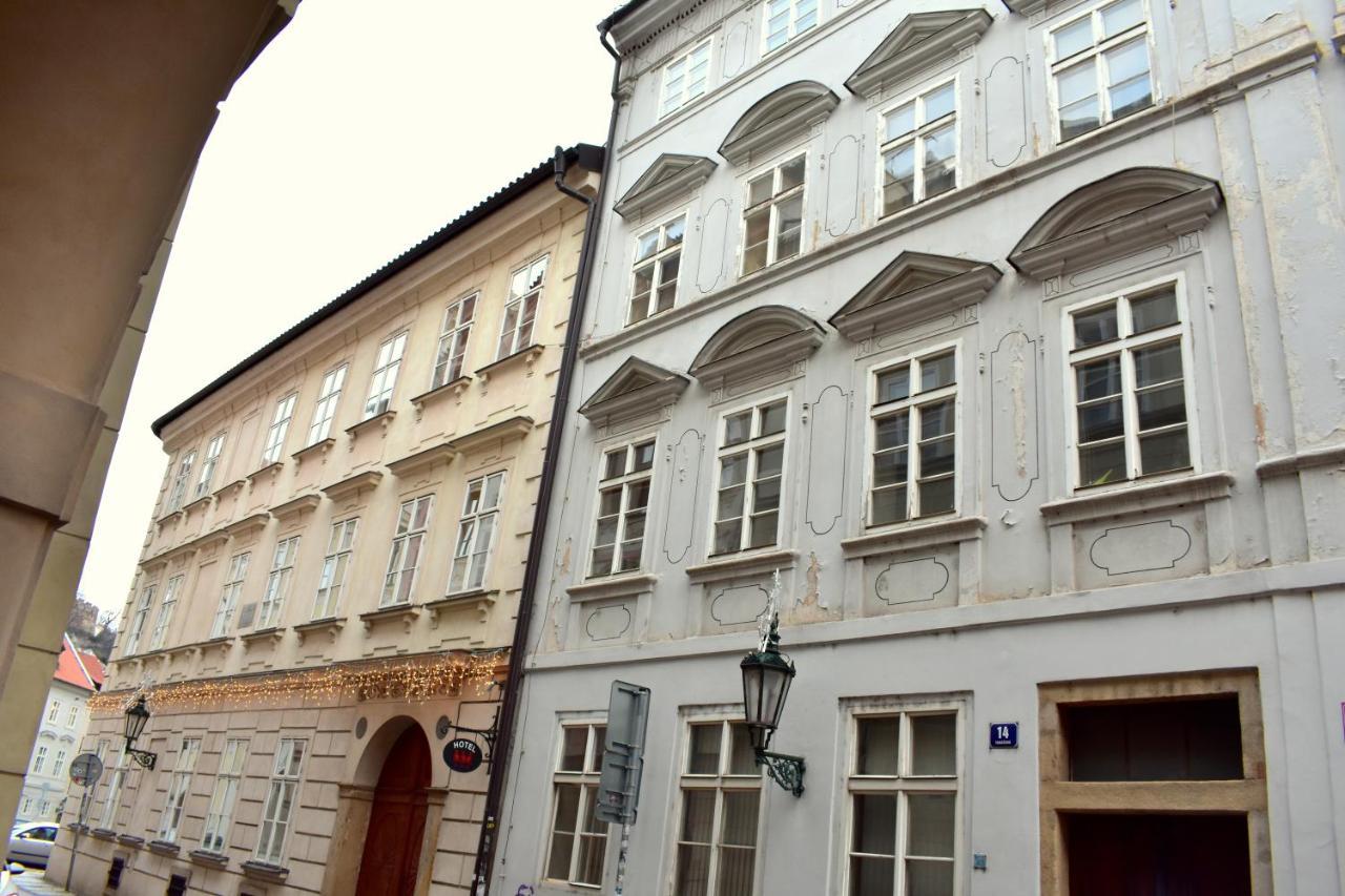 Apartment Lesser Town! Praga Exterior foto